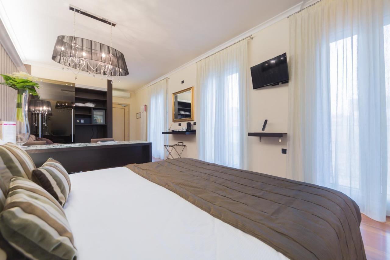 Hotel Touring Bologna Esterno foto