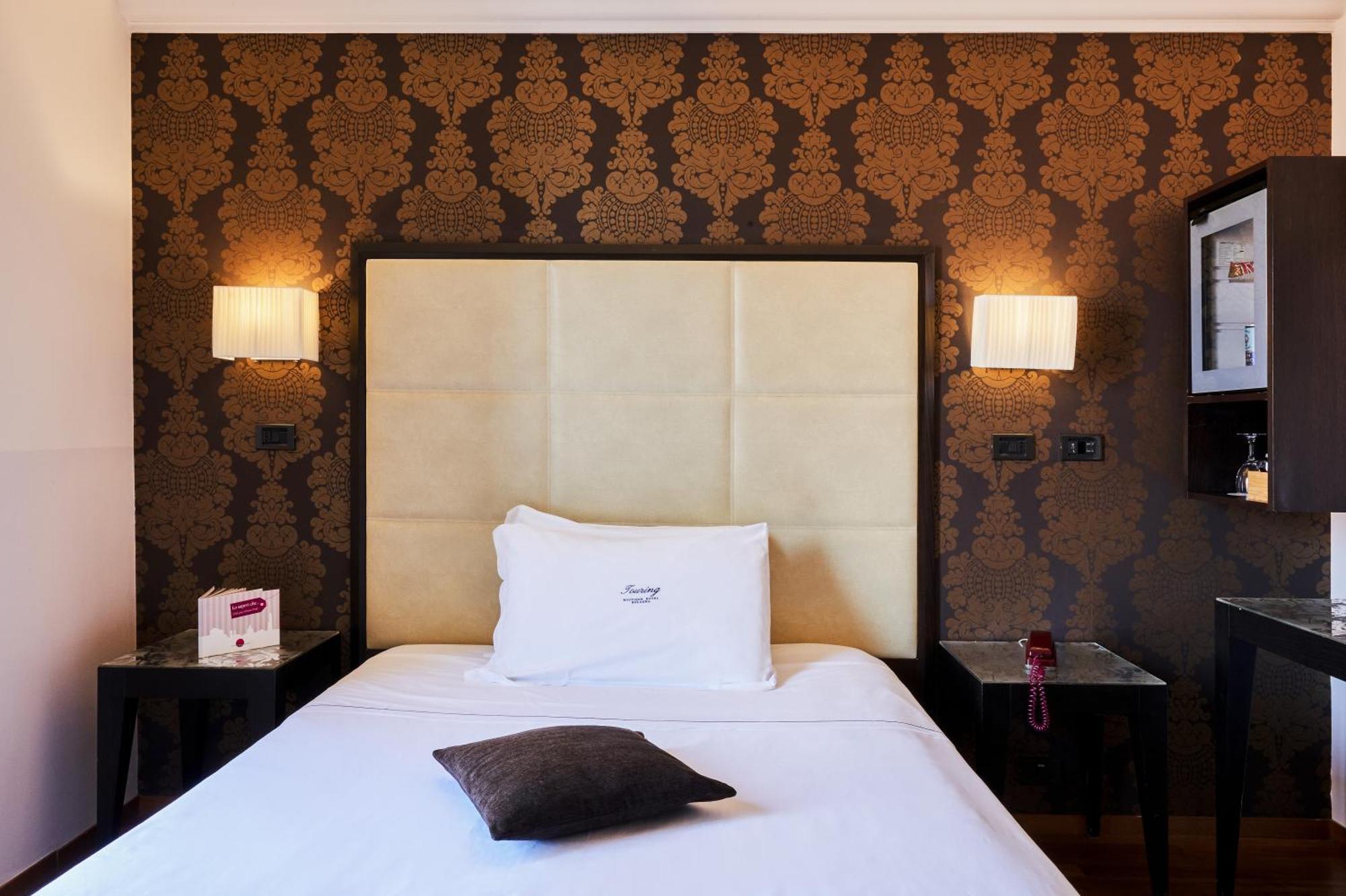 Hotel Touring Bologna Esterno foto